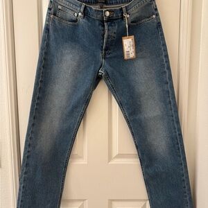 NWT A.P.C. Petit Standard 33x30 Washed